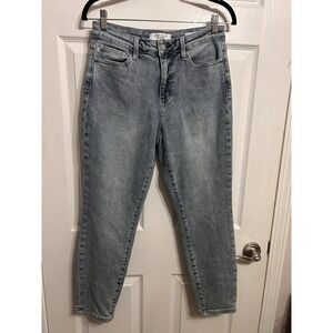 Judy Blue Slim Fit 28 Straight Leg Light Wash Jeans Denim Stretch Minimalist